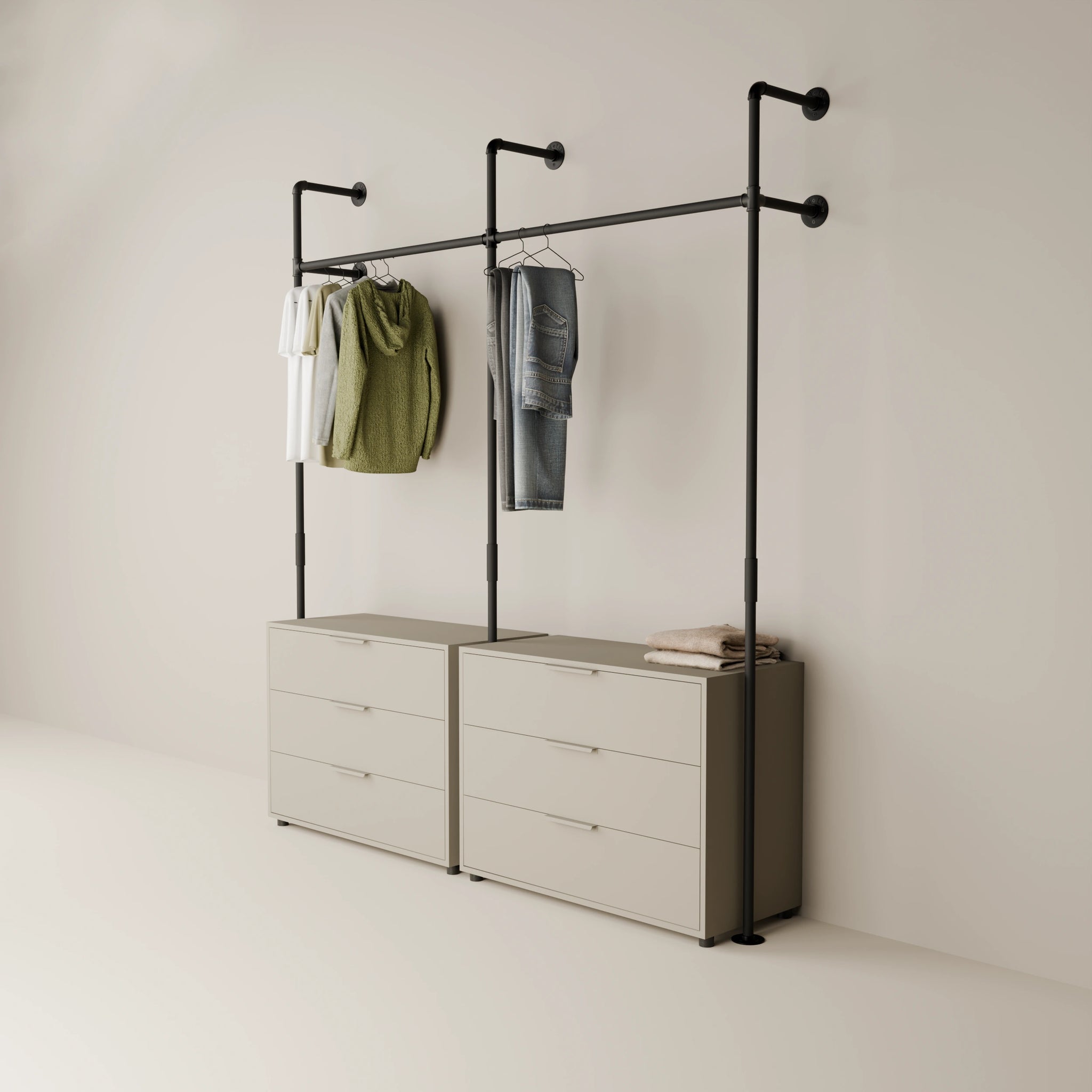 LIV 3 – Συρταριέρα