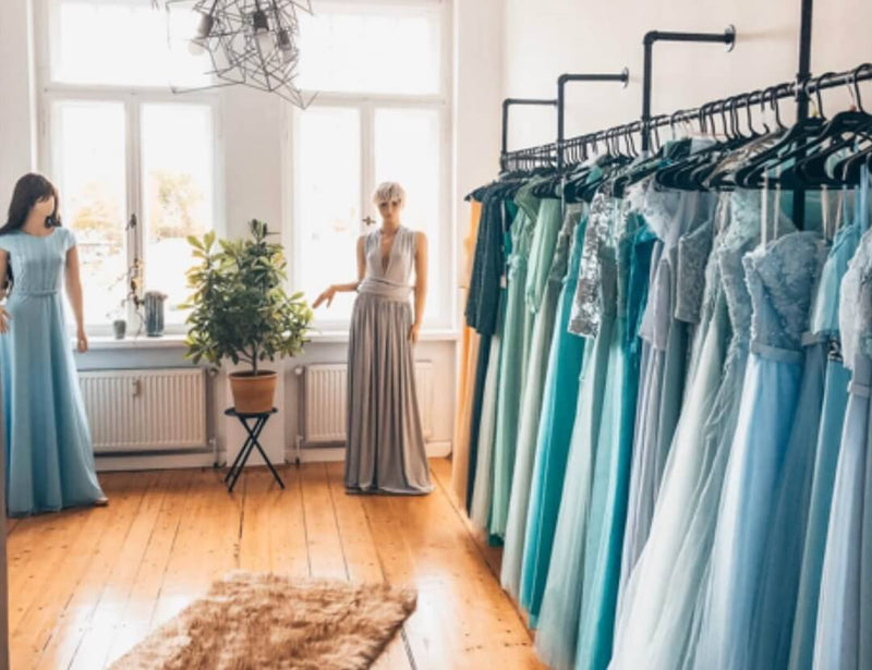 Brautmode Einrichtung für lange kleider und brautmodengeschäft Kleiderstangen für Kleider